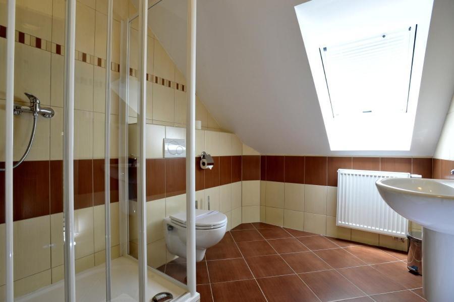 Pension U Vsech Certu Jičín 部屋 写真